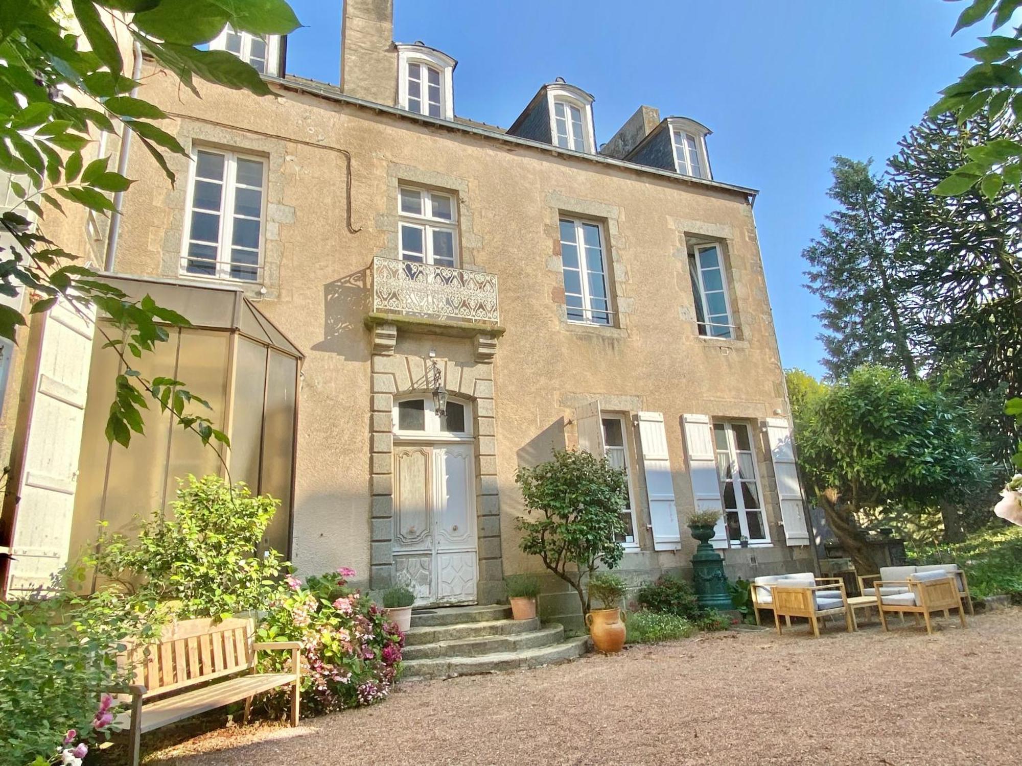 L'Hotel De Herce Chambre D'Hote Mayenne Εξωτερικό φωτογραφία